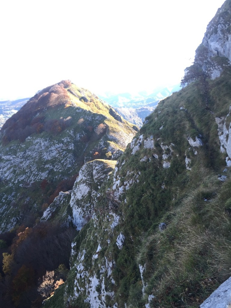 Vue sur Alian après la vire