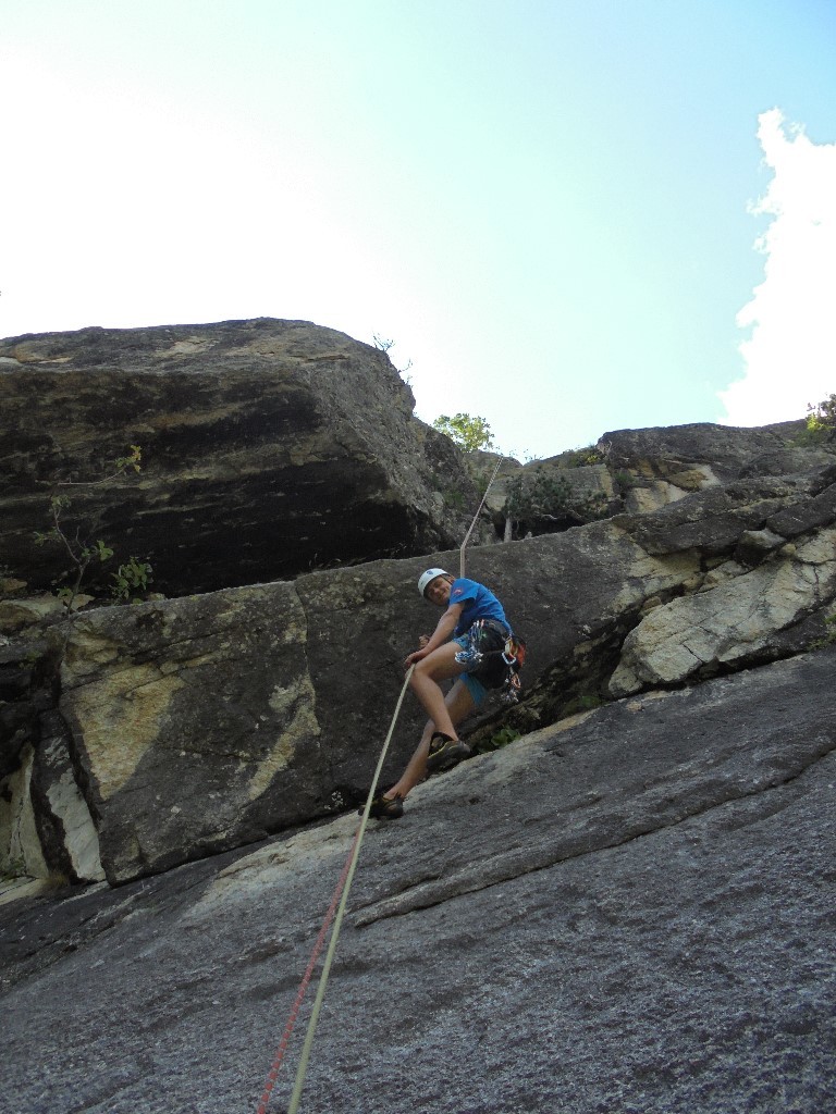 1er ressaut L1 2ème L2 crux en 6b+