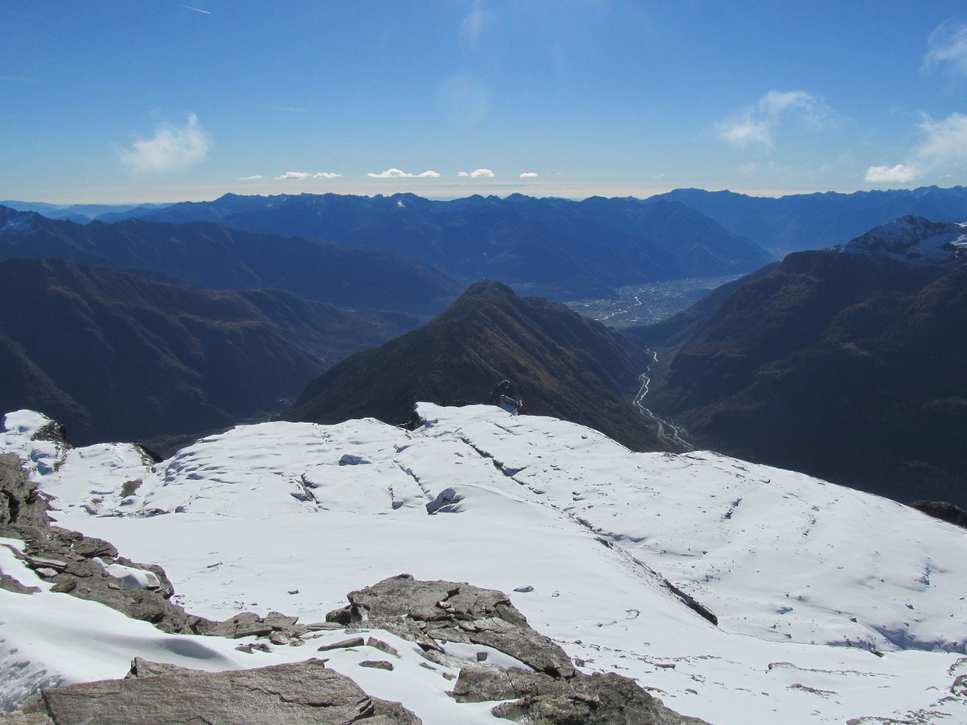 sguardo verso l'Ossola