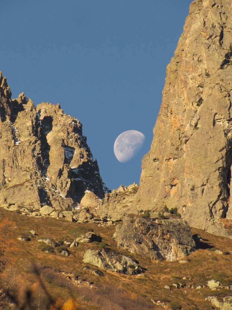 Moon in the saddle - the route climbs the face on the right hand side of the saddle