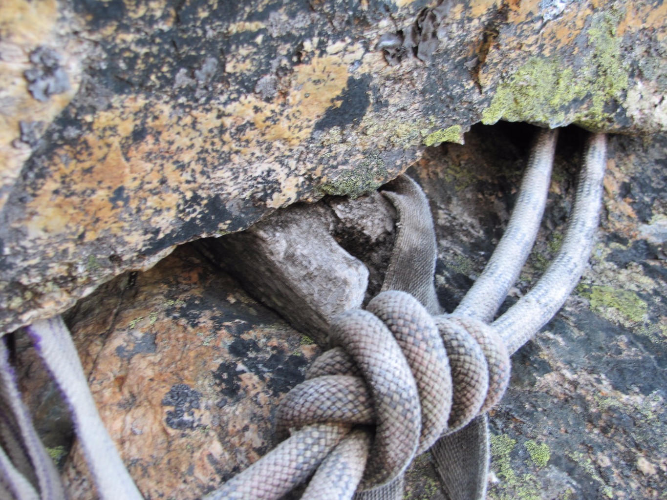 Wooden wedge in Pitch 8