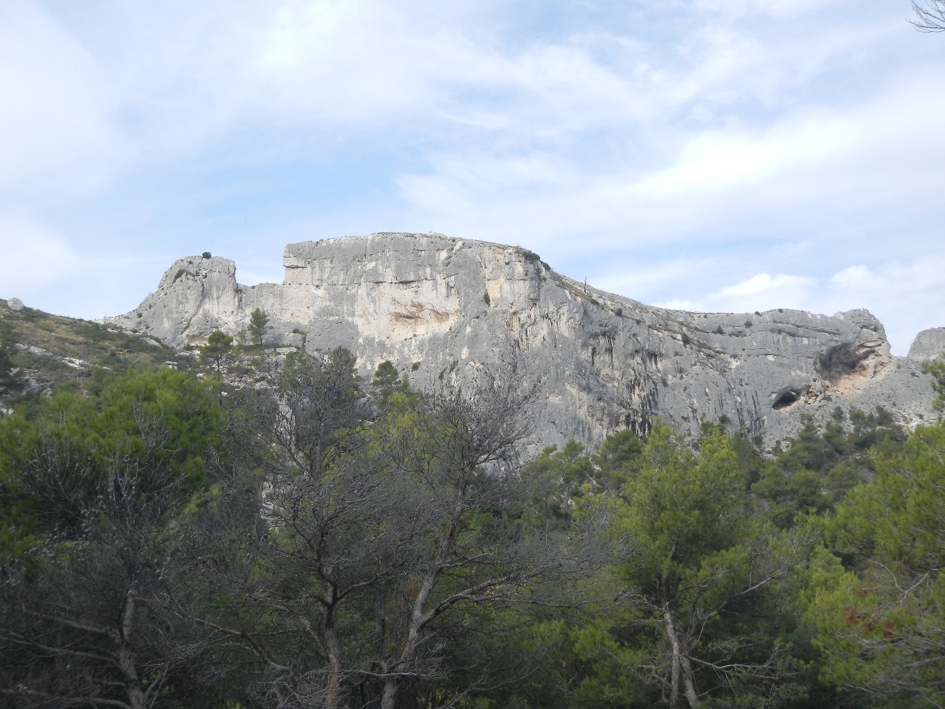 Orgon, secteurs Grotte- Brèches