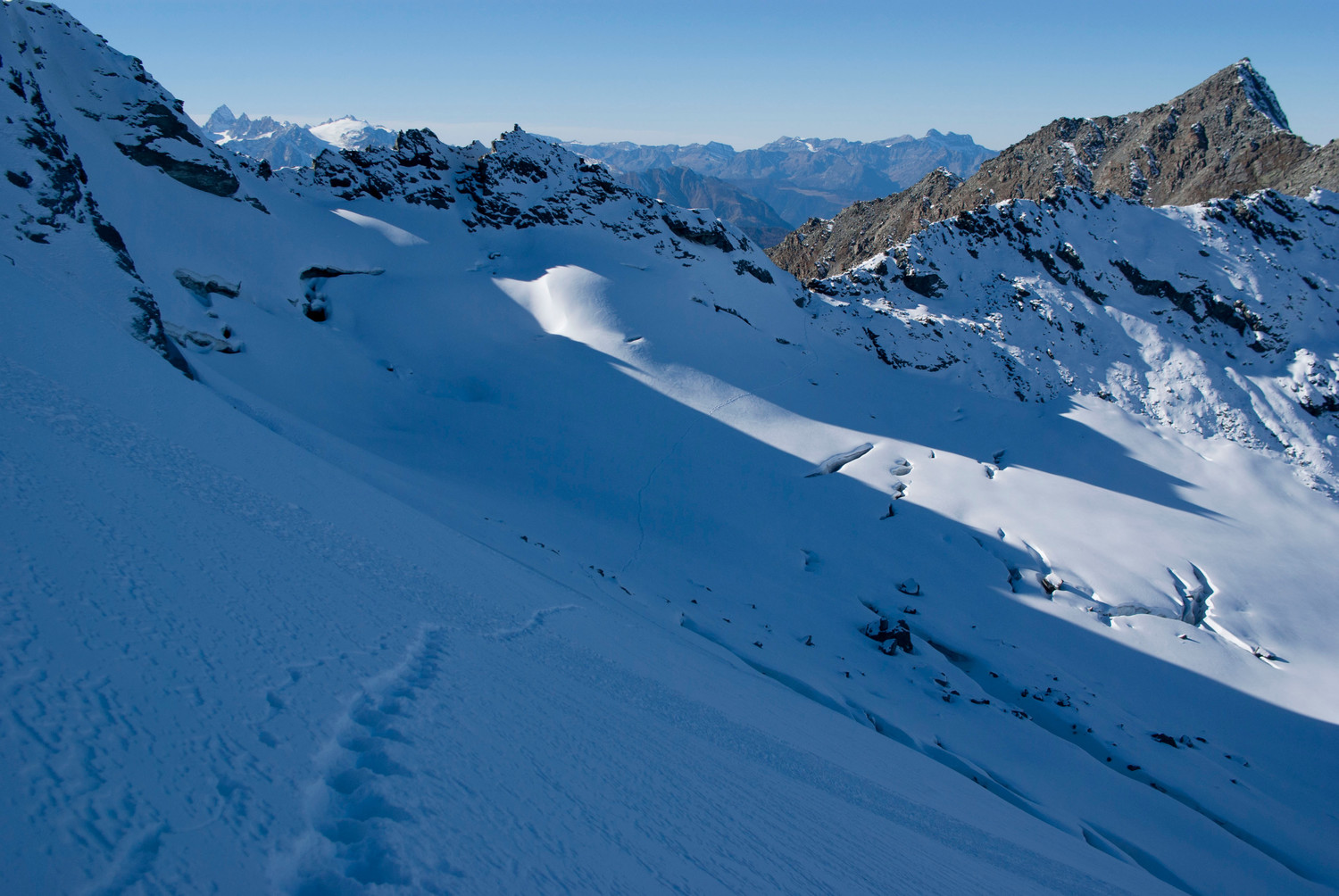 Passage sur le glacier des Ecoulaies