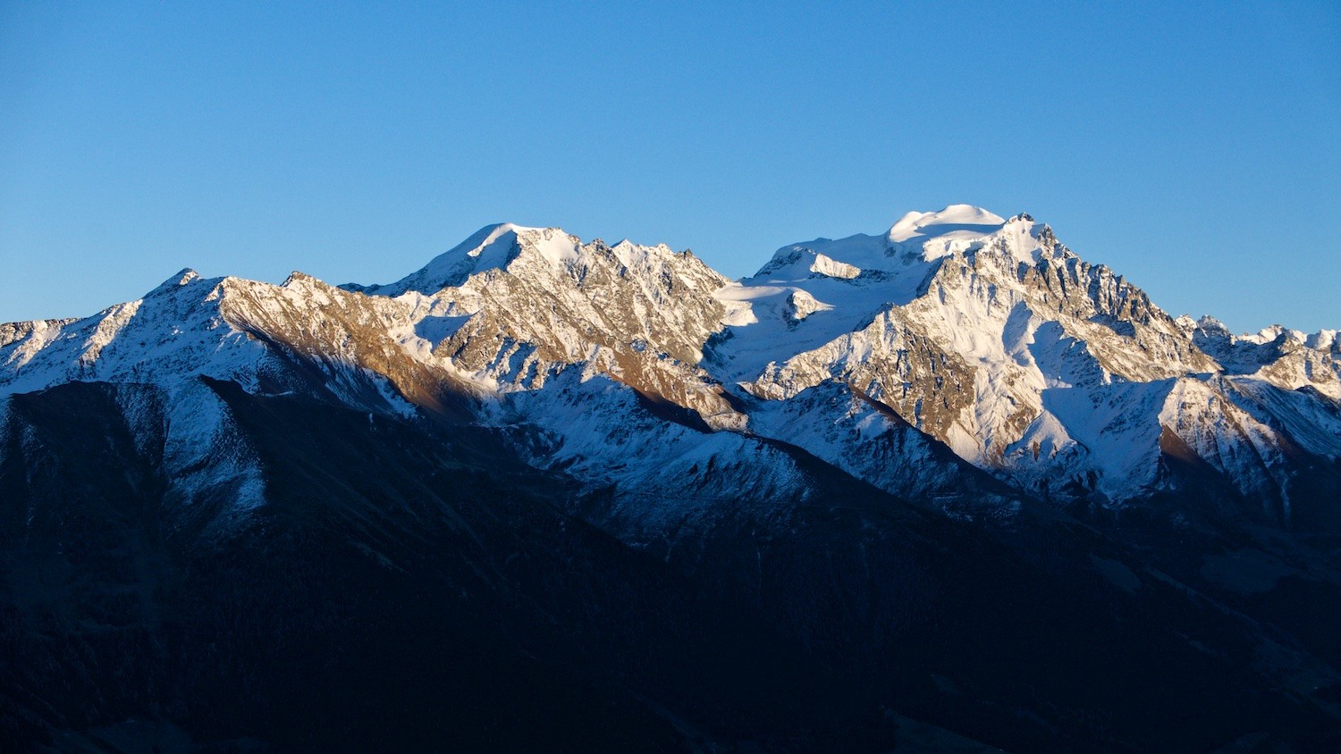Les Combins au couchant