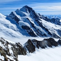 Agassizhorn et Finsteraarhorn