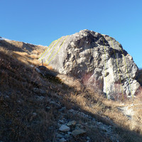 Vue des 2 faces du rocher.