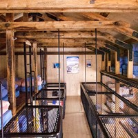 Intérieur du refuge de l'Aigle