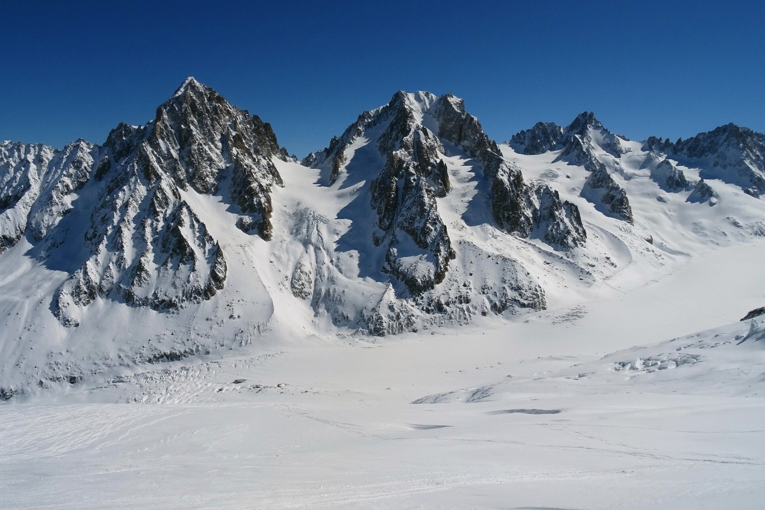 Aiguille du Chardonnet - Aiguille d'Argenitère - Tour Noir
