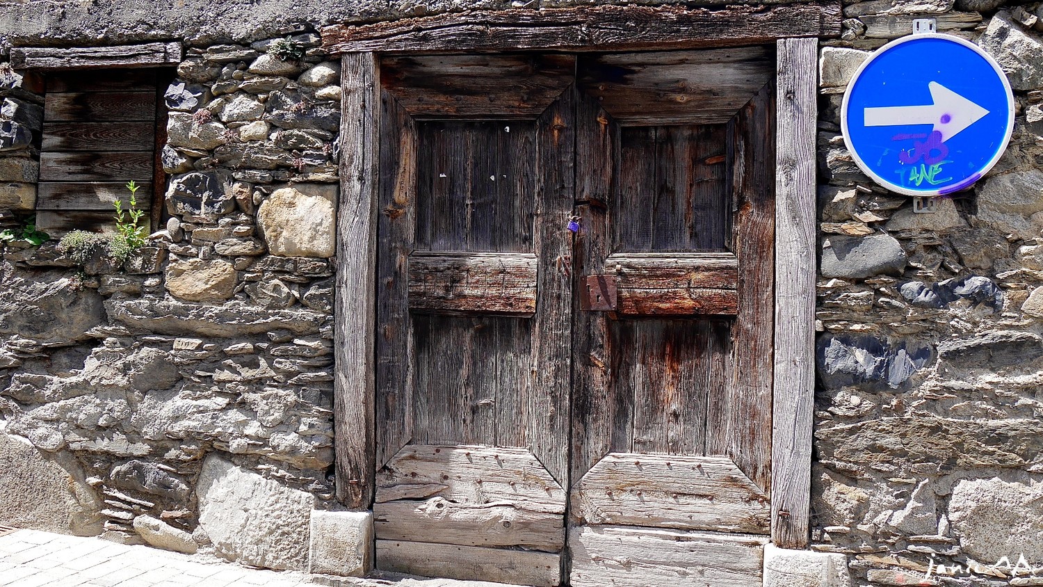 Une porte qui a encore un sens