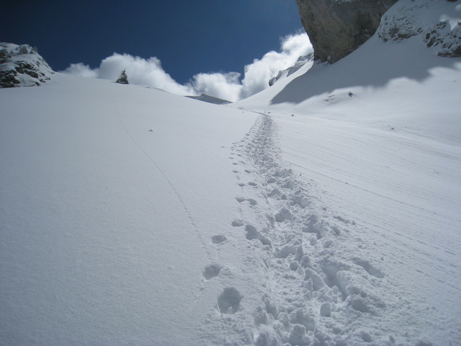 le soleil est de retour à la descente- Mt Charvin