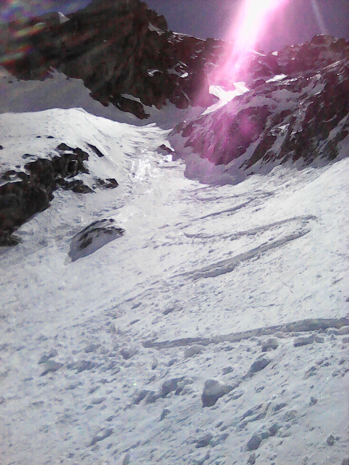Avant dernier couloir: neige dure puis bonne...