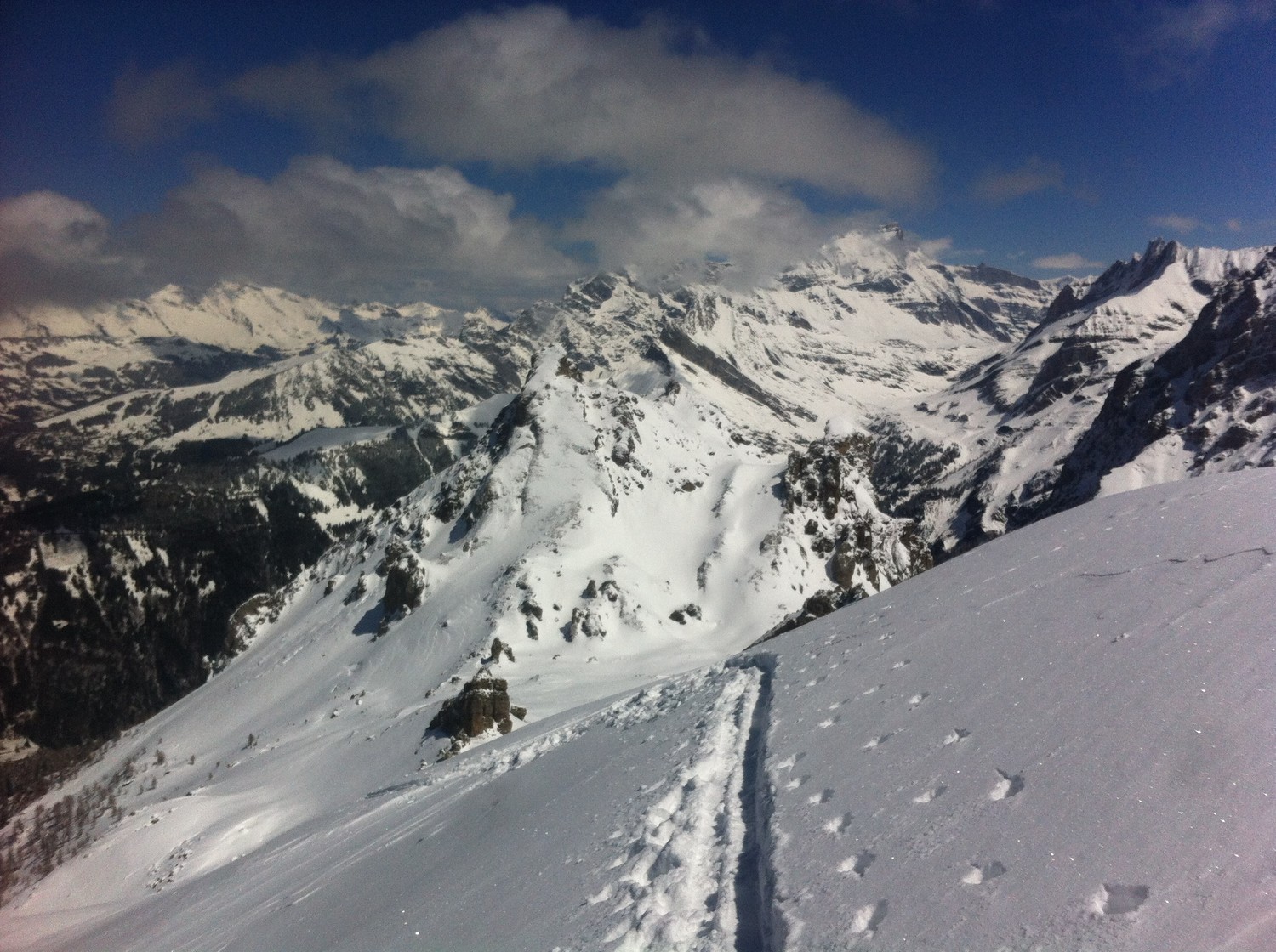 Du sommet vers le nord