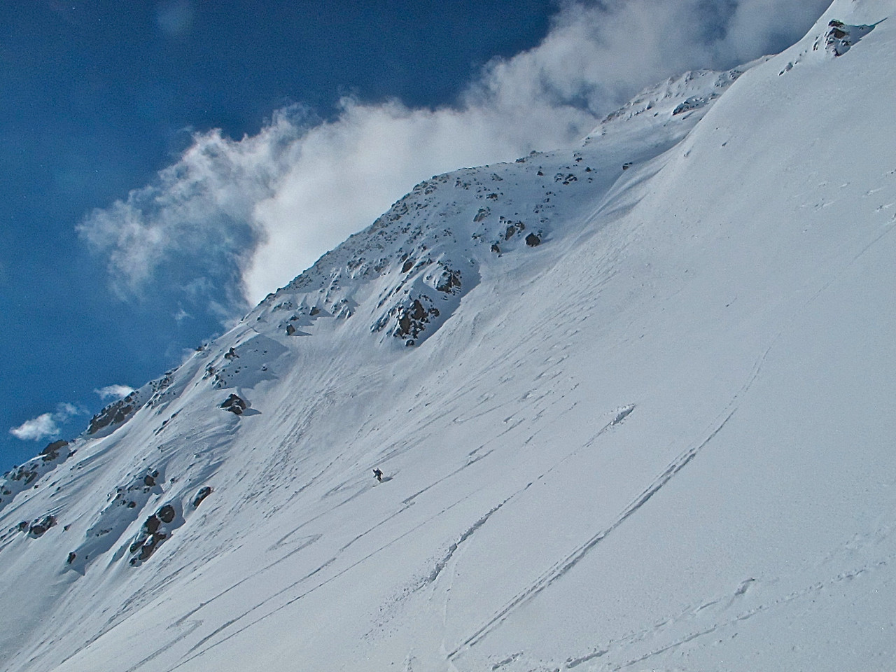 Pointe de Drône et jolies pentes à skier.