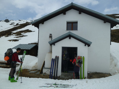 Cabane des Chippis Cabane des Chippis