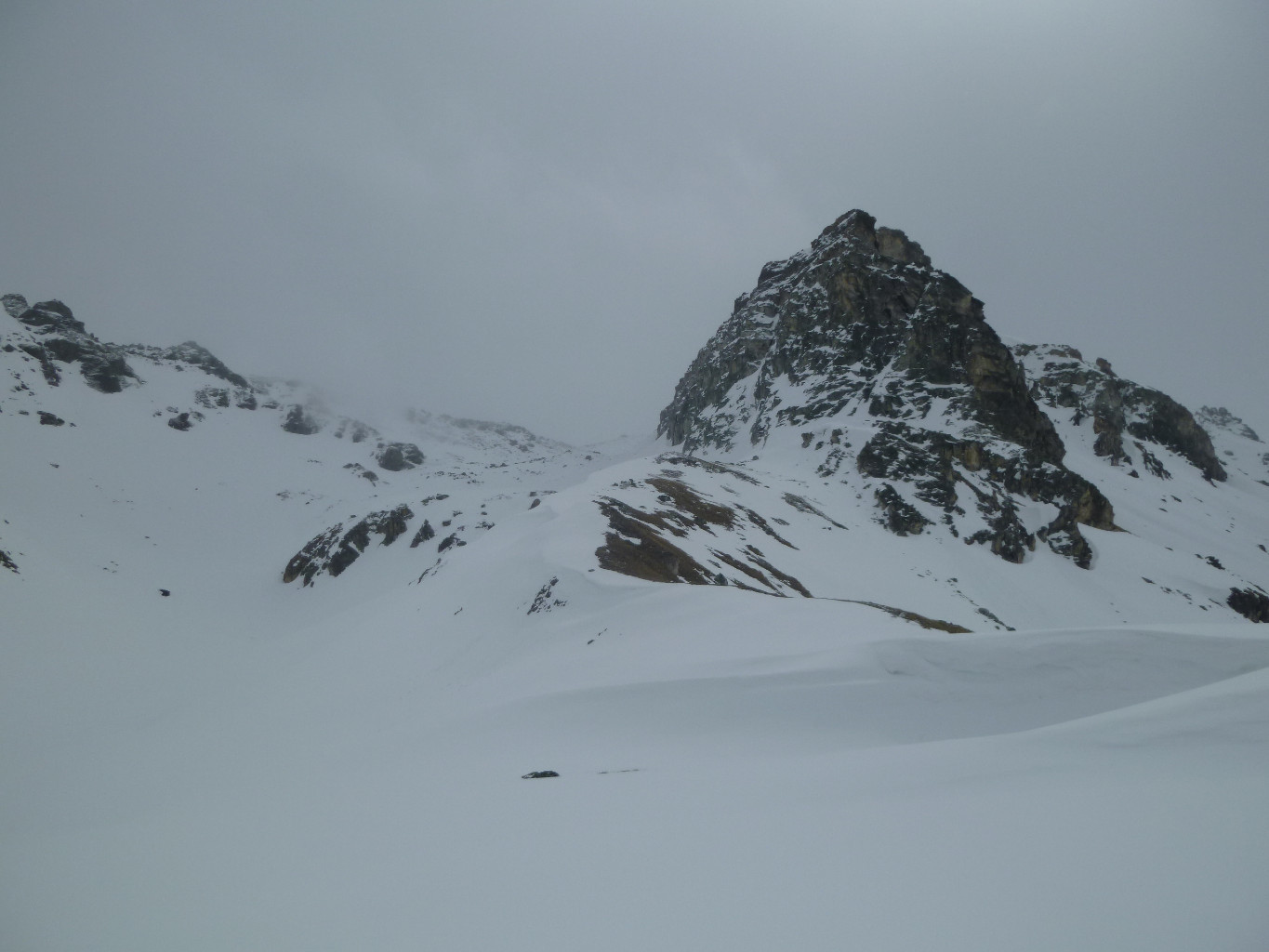 Vue du Col de Vijivi et du Boudri depuis le Lac de Toûno