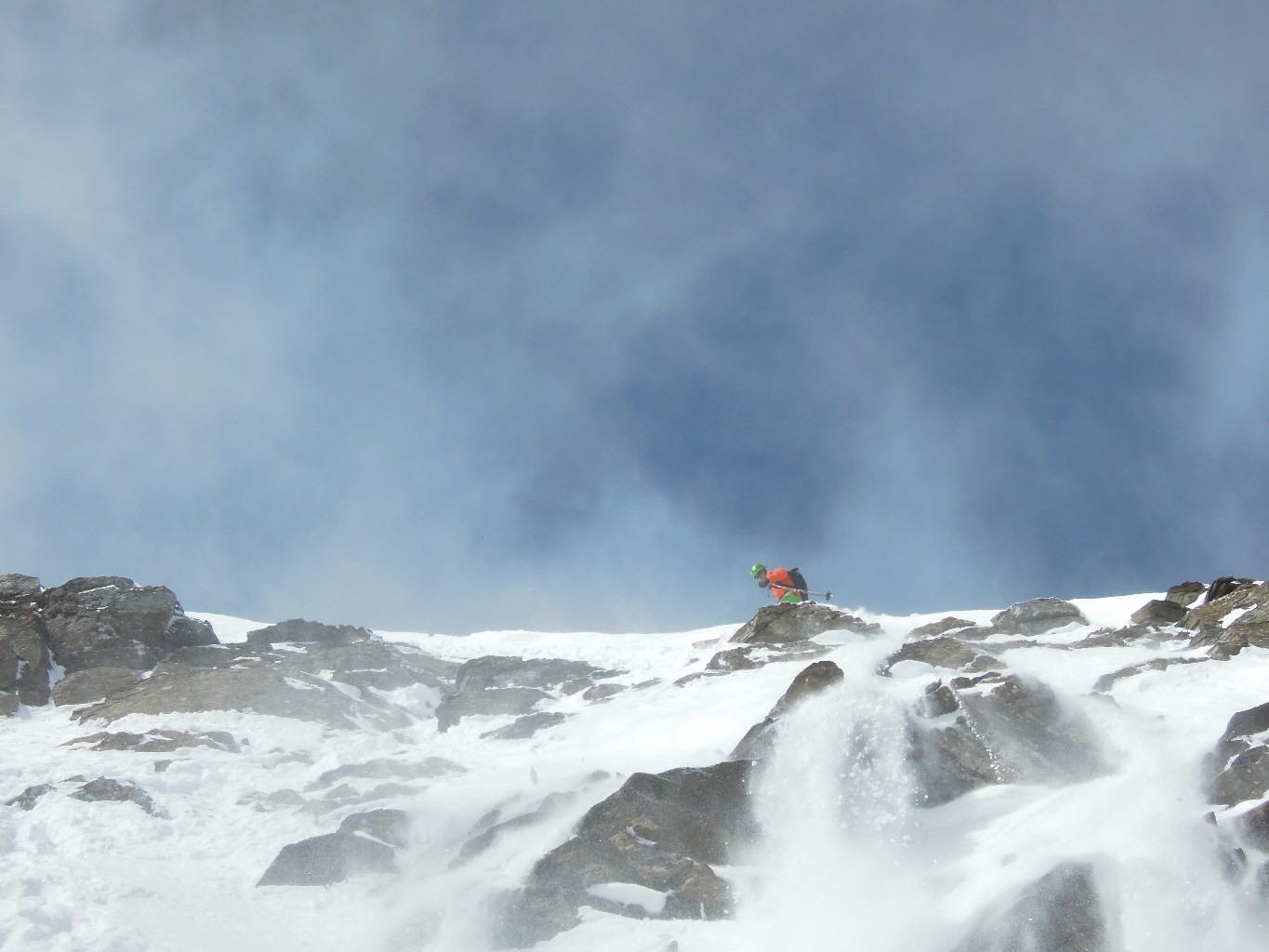 Du sommet juste au dessus du col!