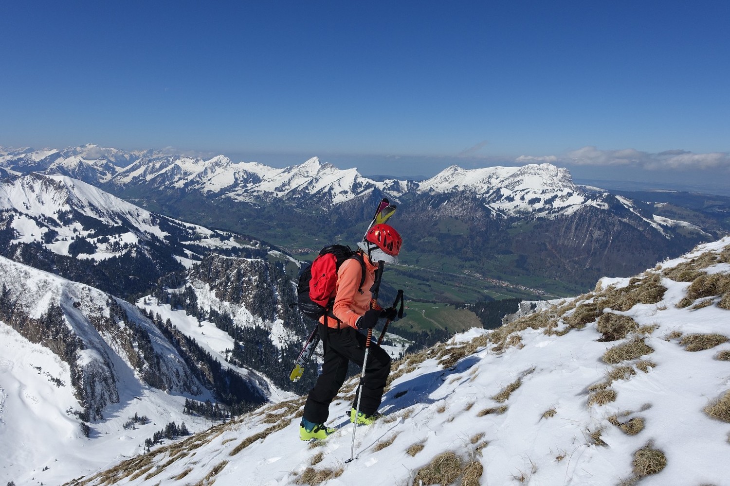 Crête Sud bien dégarnie de neige