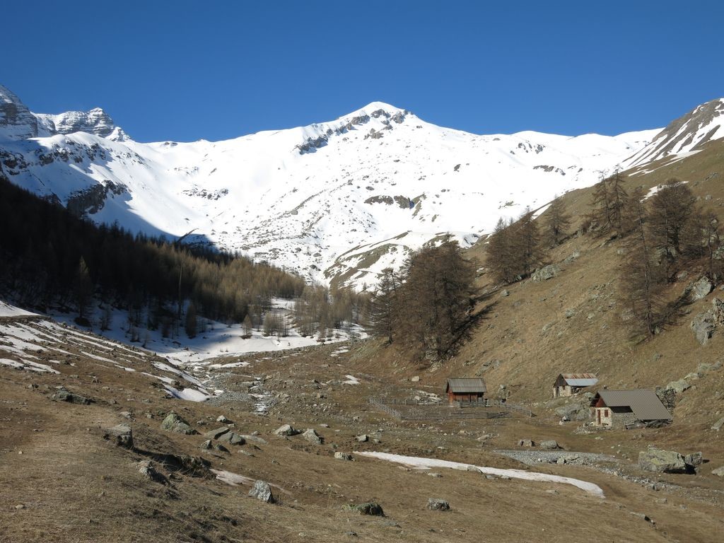 Pointe des Uvernaus, vallon du Sellar