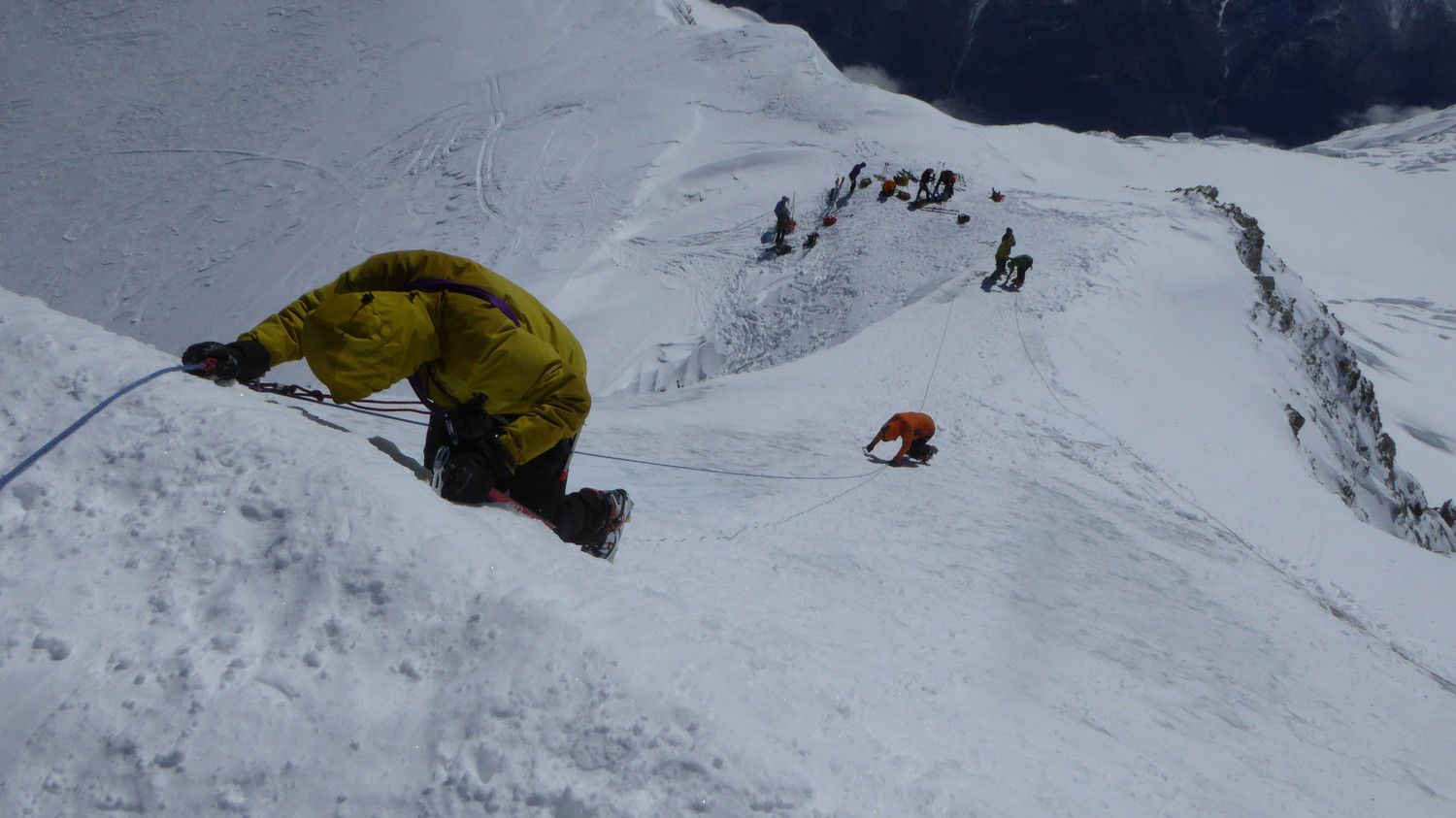 Descente du sommet sur la main courante