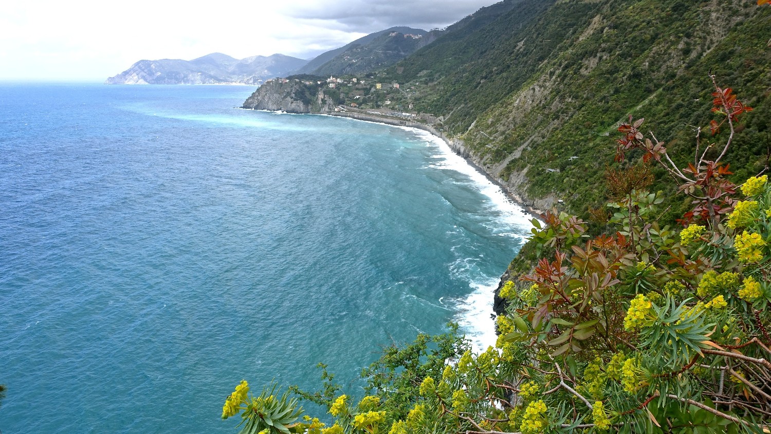 Le sentier n°2 en bordure de mer fermé pour cause d'éboulements