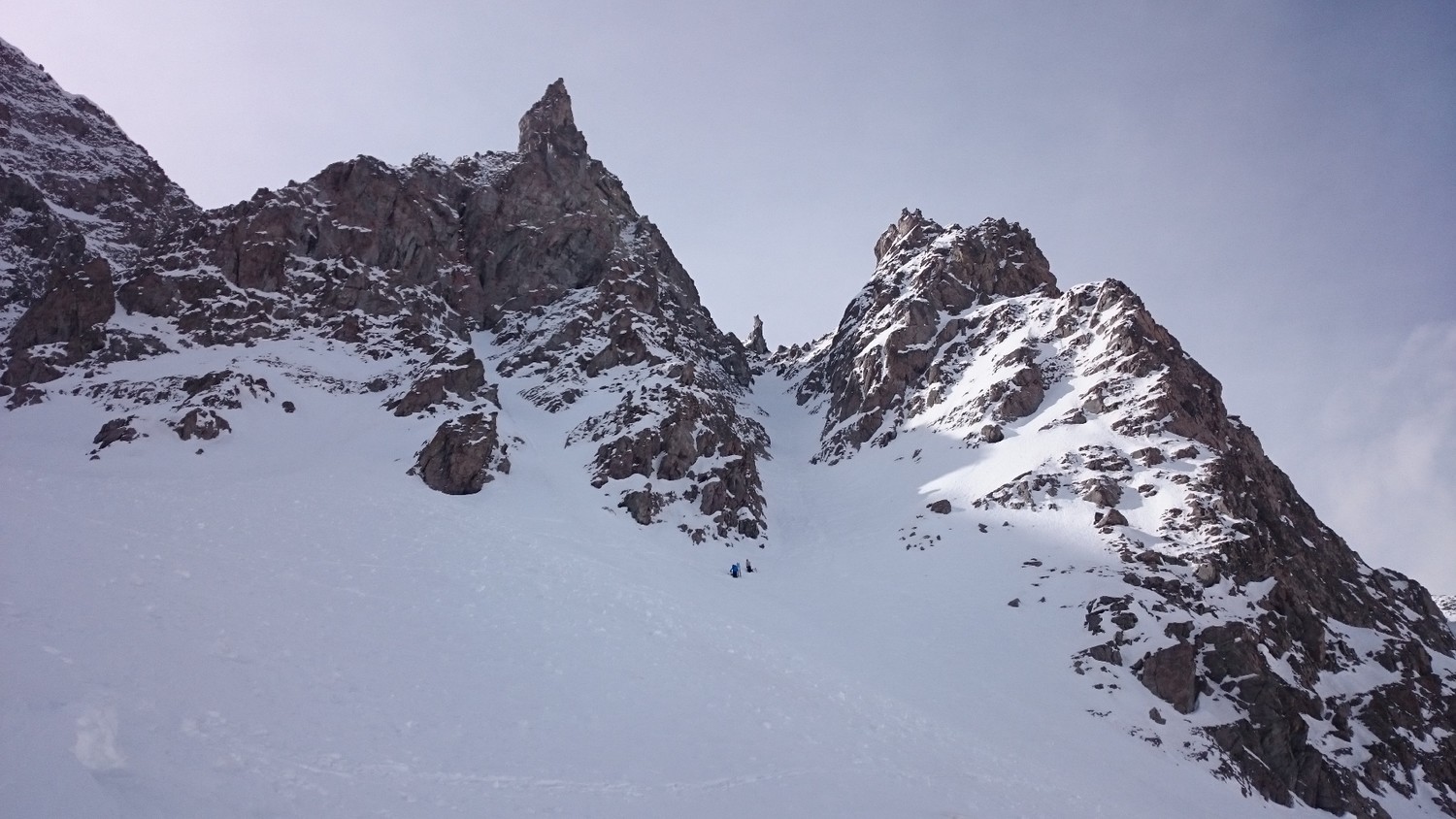 LA goulotte vue du pied.