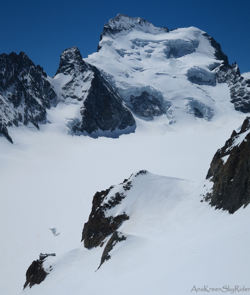 Retour au refuge des Ecrins