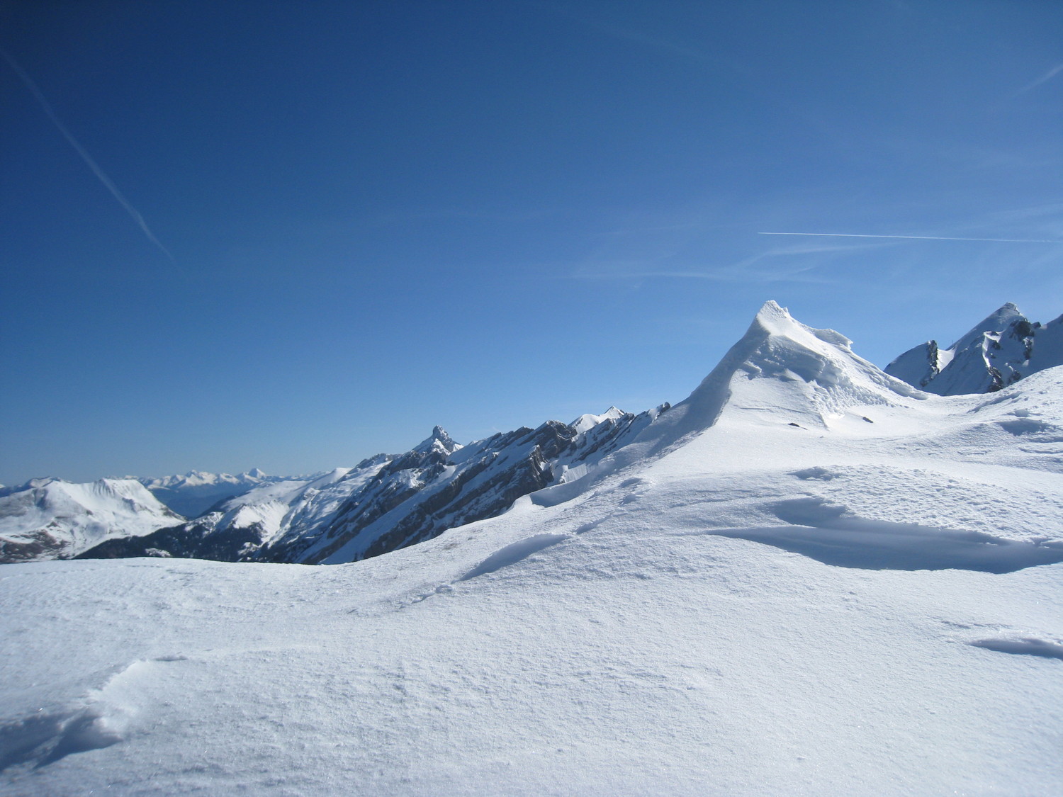 la PP vue depuis la crête sommitale aig des Calvaires