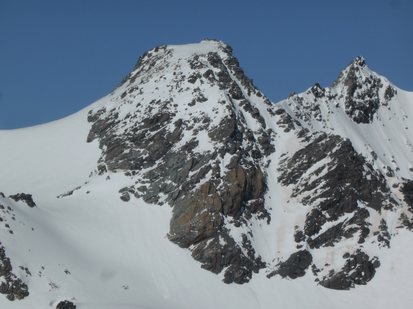 Mont de Gébroulaz et son couloir SW à droite.