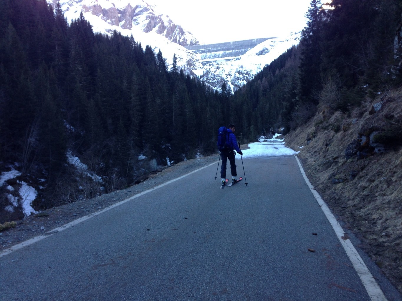 Quelques passages sans neige après Pralong.