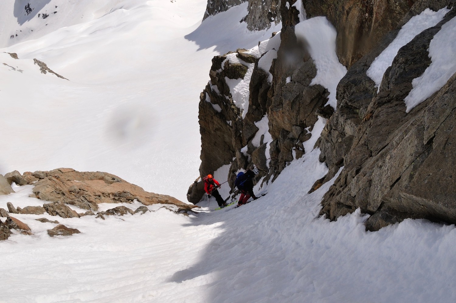 Rappel au bas du couloir