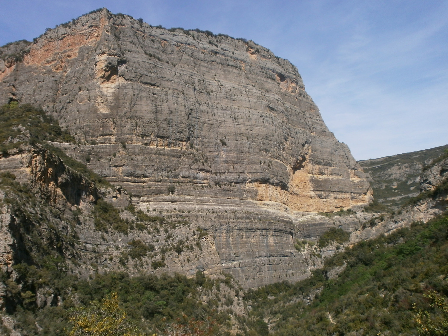 Vue d'ensemble de la paroi sur le chemin du retour