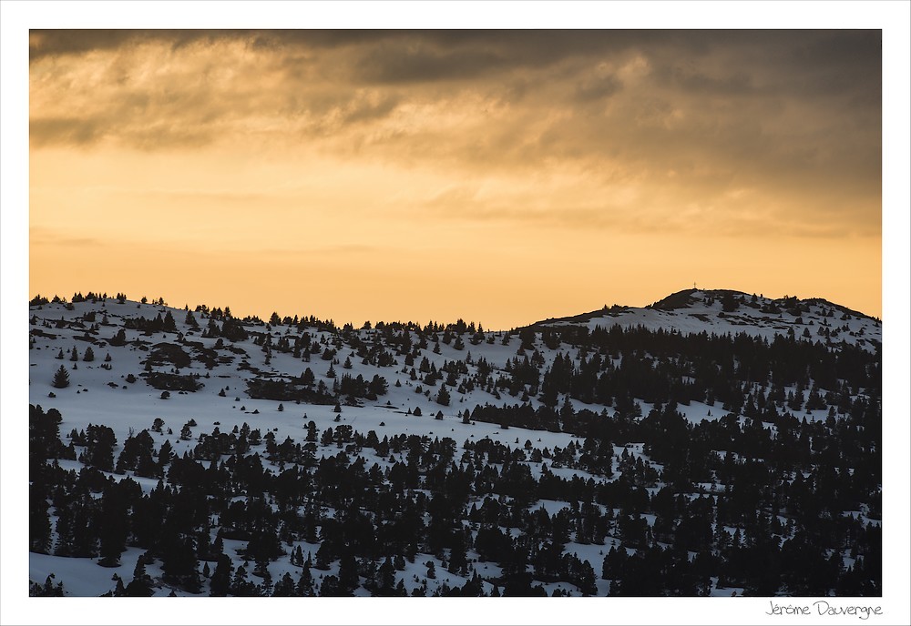 Le ciel du Pinet s'embrase