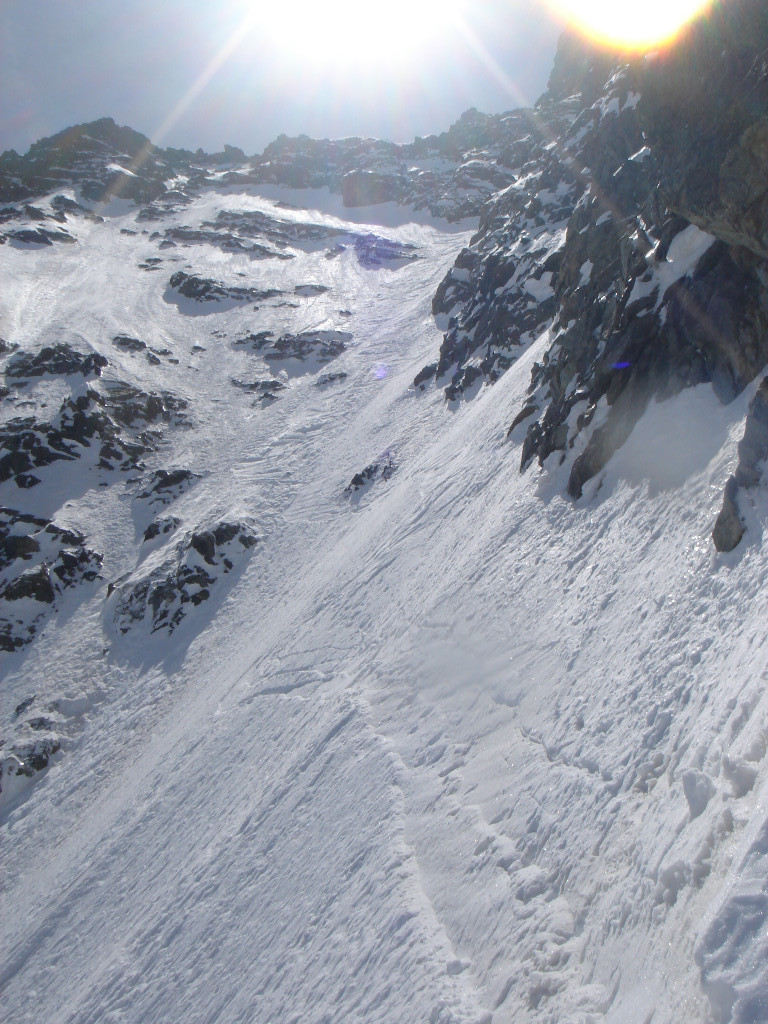 Après le passage de l'arête issue de la 2ème dent