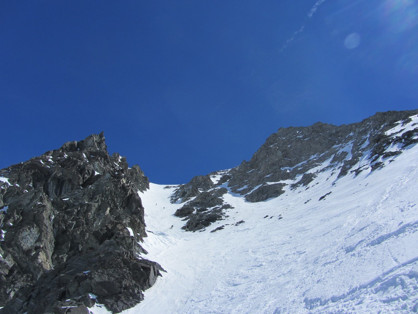 Depuis le bas