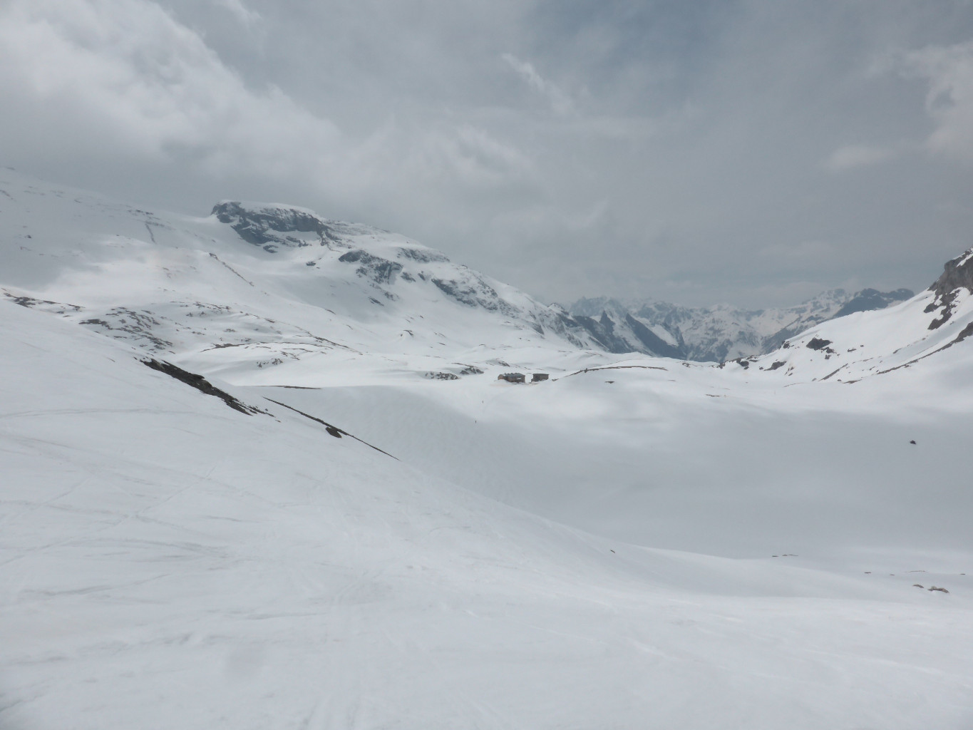 Tout est blanc au col de la Vanoise...