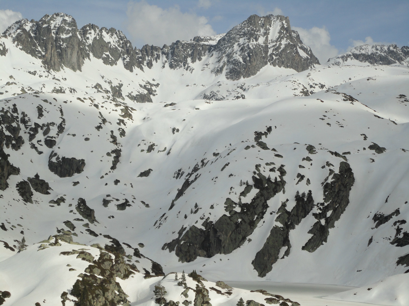 Pic de Néouvielle vu du refuge.