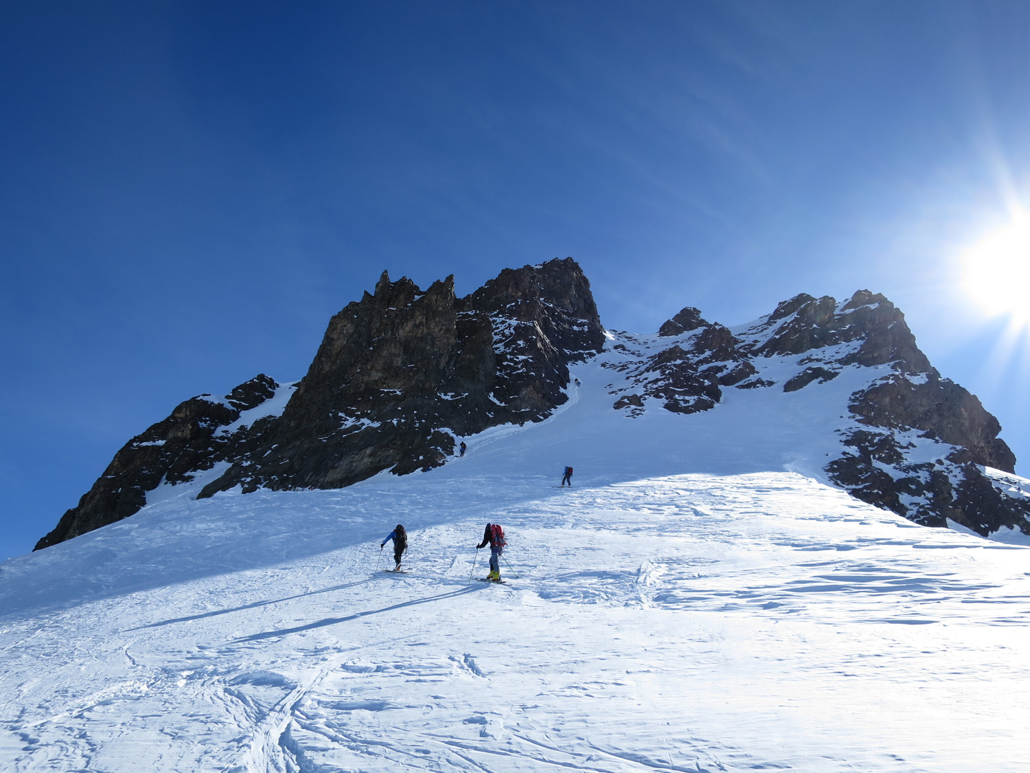 Accès à l'arête