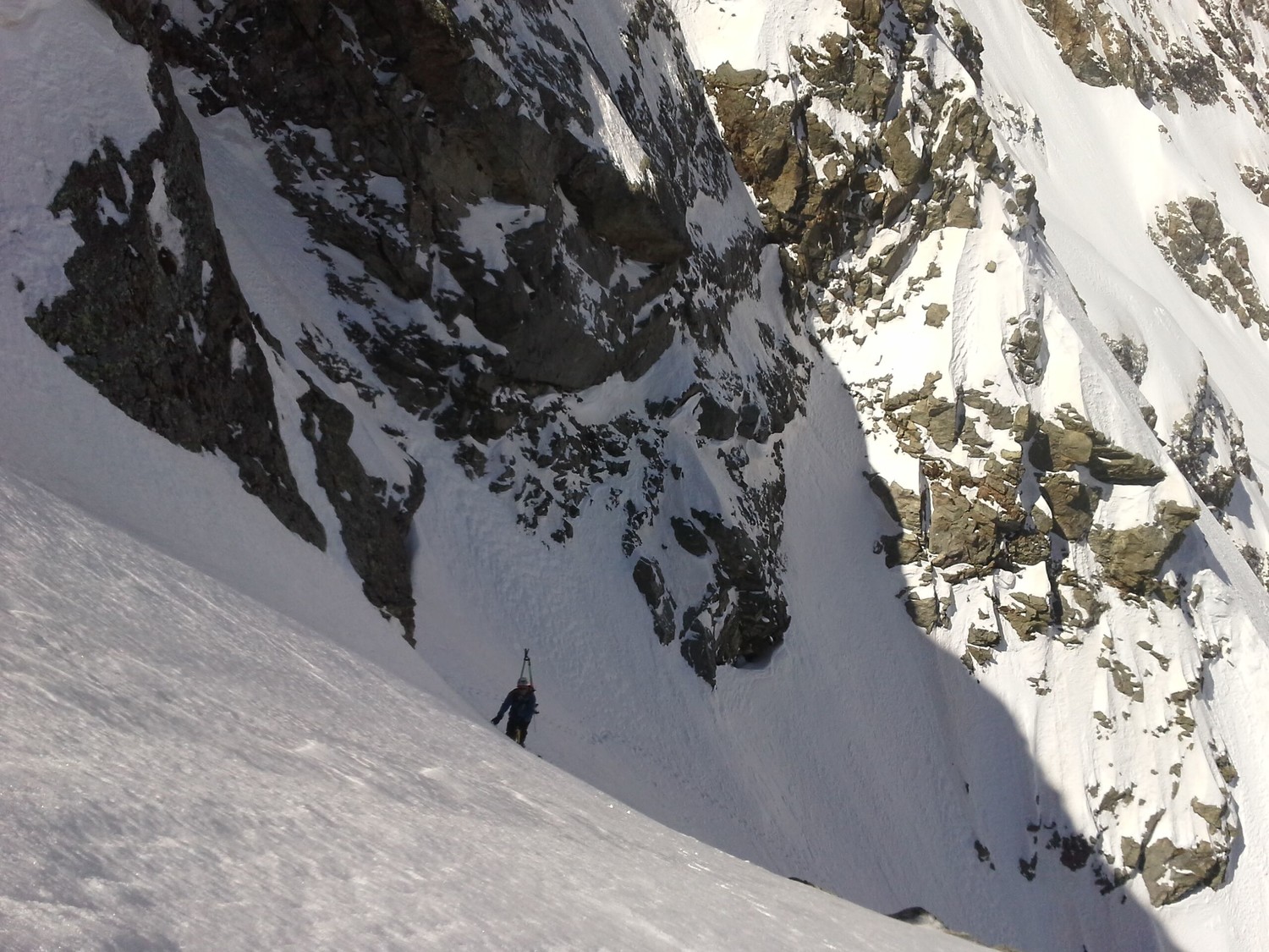 Dans la rampe (belle ambiance alpine)