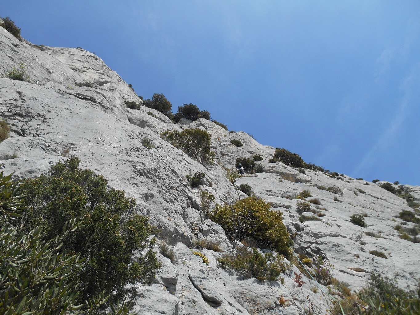 dans L2 du pylone