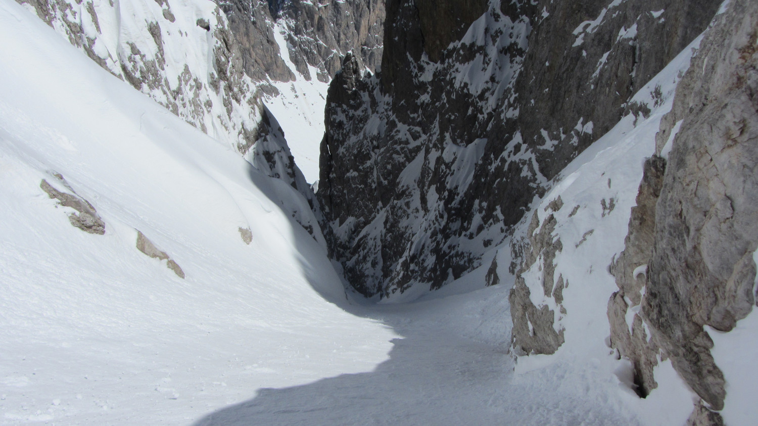 La vista della parte bassa del canalone