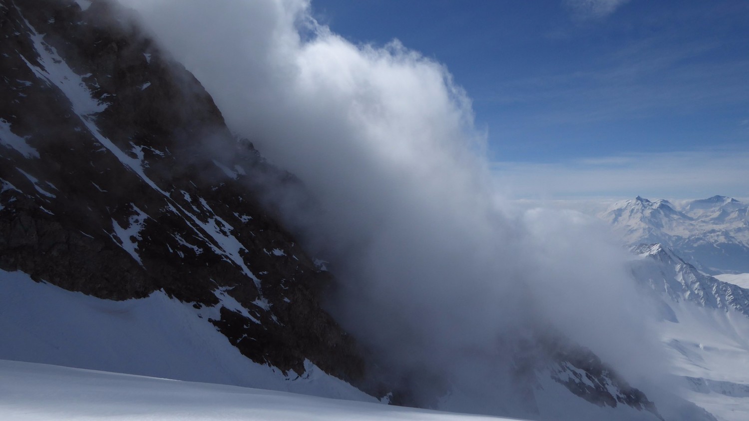 Les nuages commencent arriver!