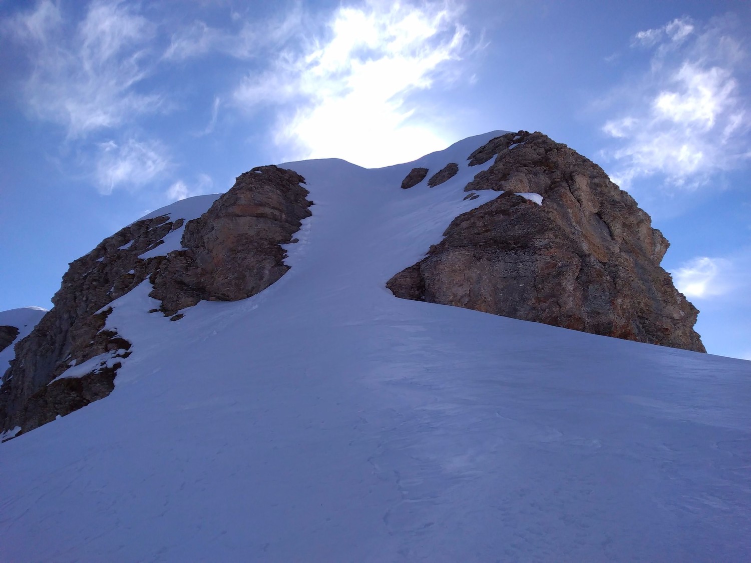 Le couloir d'accès au sommet