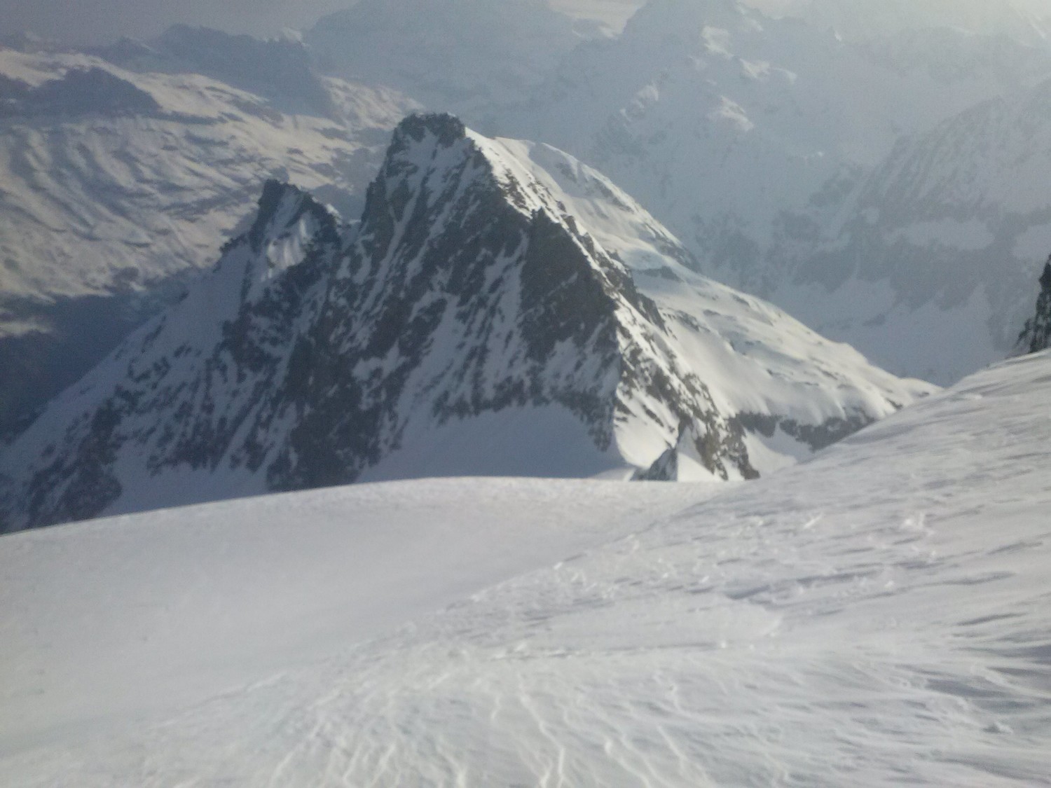 Début de la descente sur le Staldenfirn