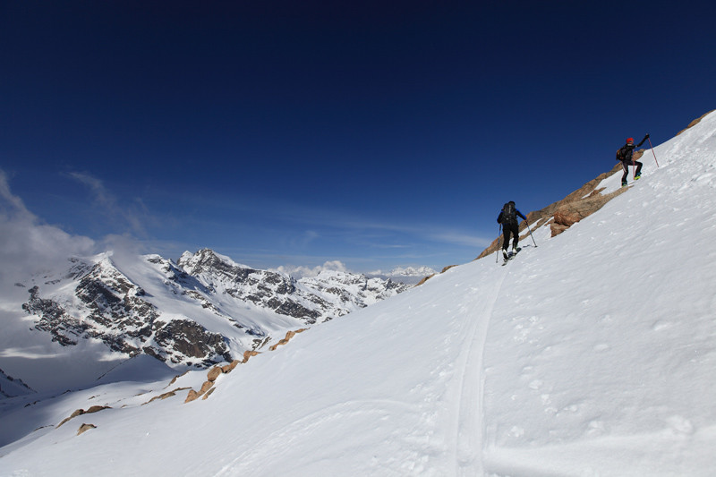 Verso la vetta del Pizzo di Dosdè