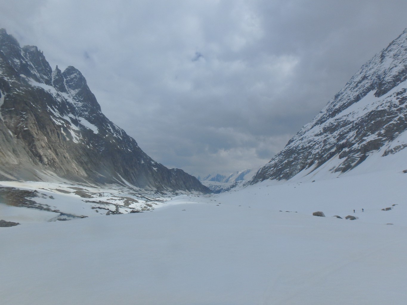 vers la sortie de l' Uberaletschgletscher