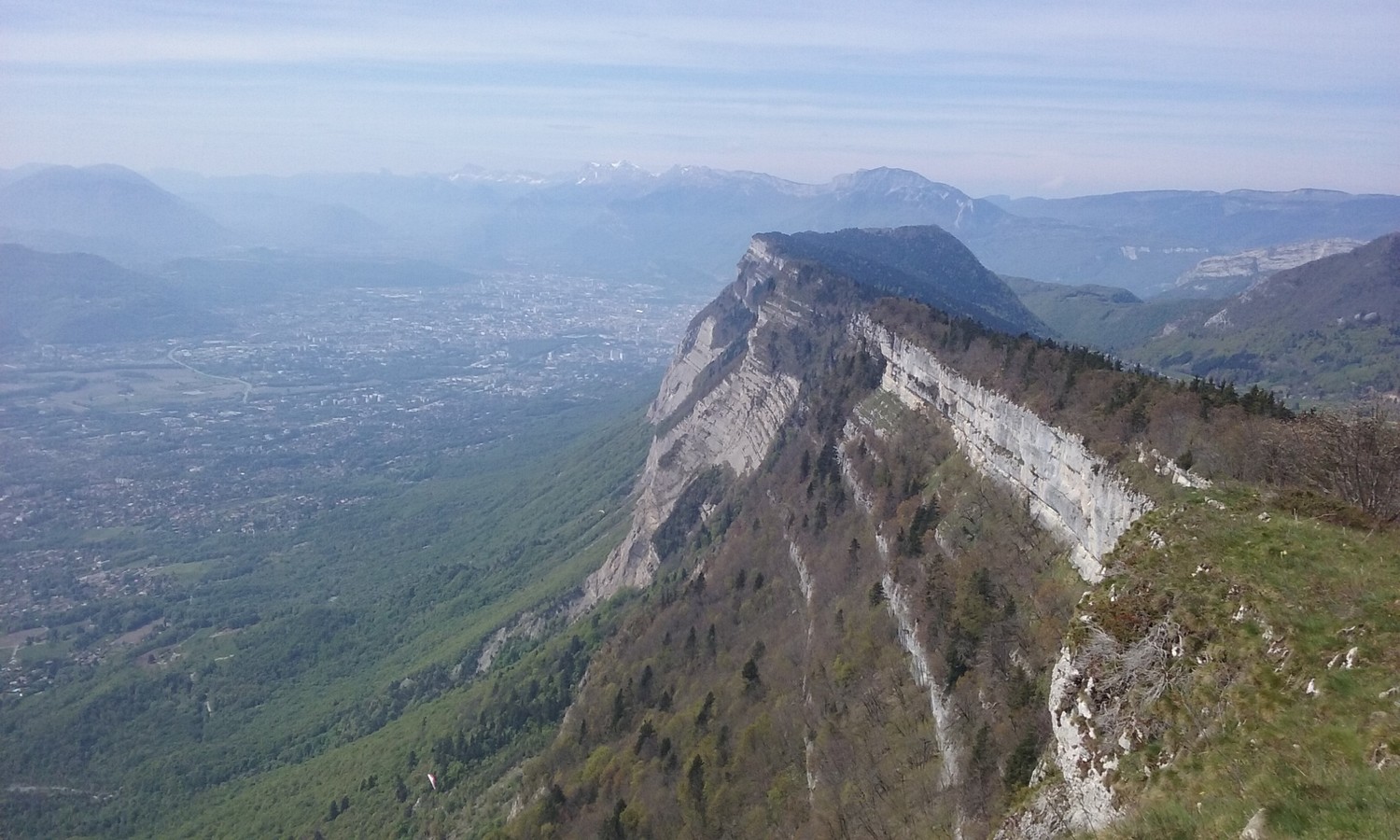 Enfilade des arêtes vers le sud