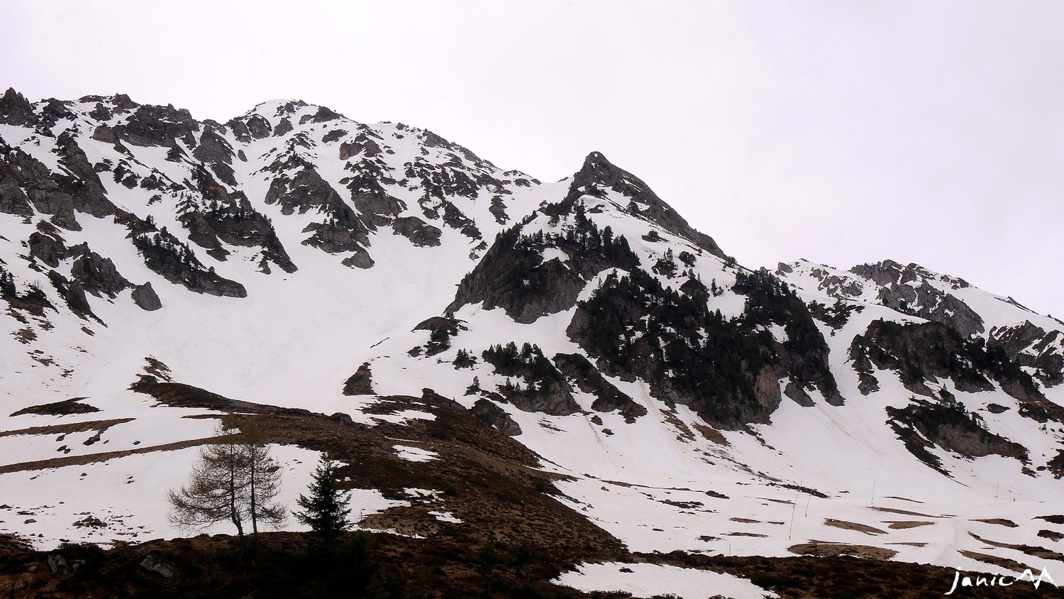 Pic de Caoubère les couloirs du jour