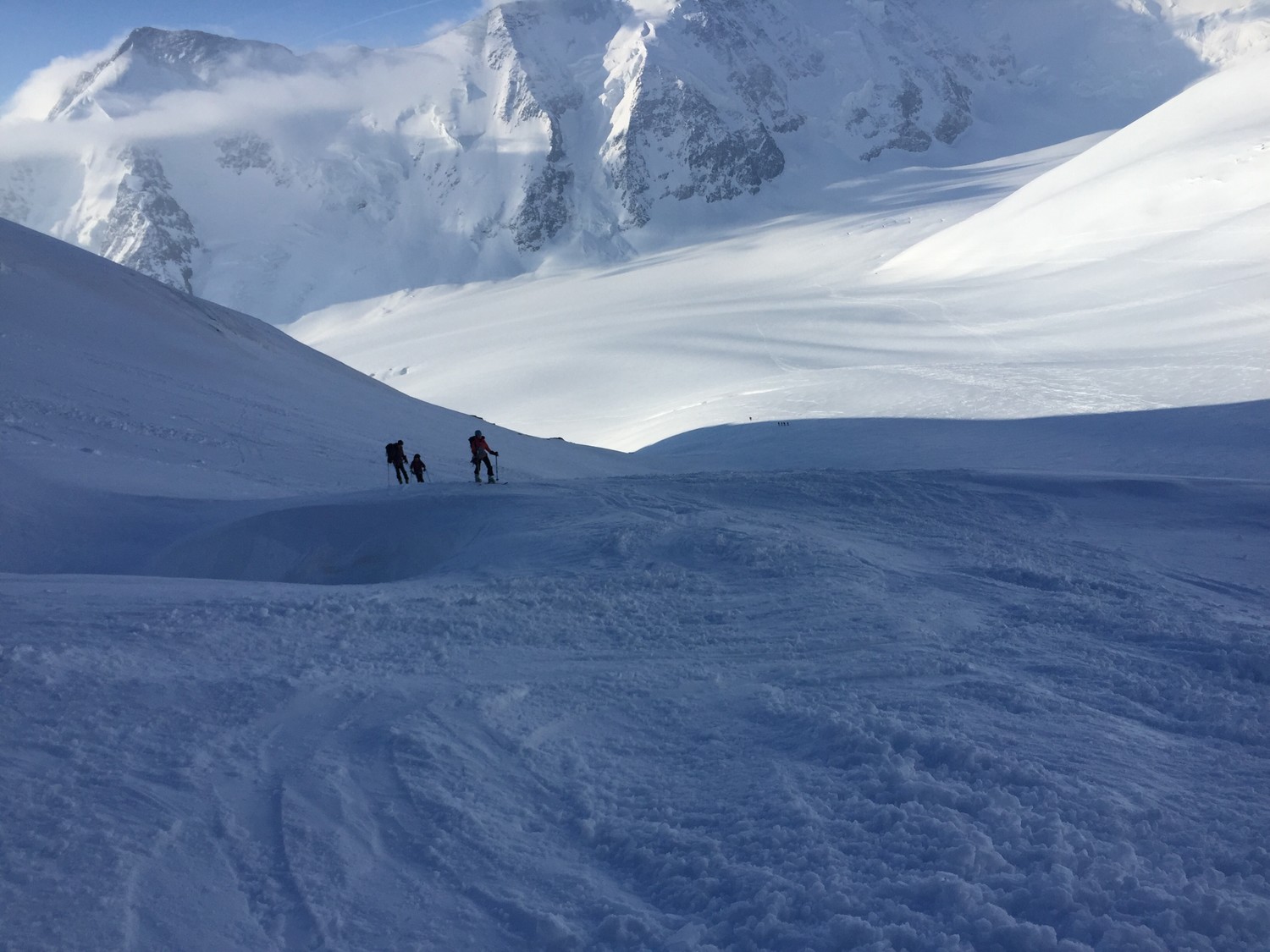 Jolie vue dans la montée du Louwitor depuis Hollandiahütte