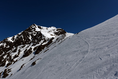 l'Augstenhüreli 3027m poco sotto il colle di 2865m circa l'Augstenhüreli 3027m poco sotto il colle di 2865m circa