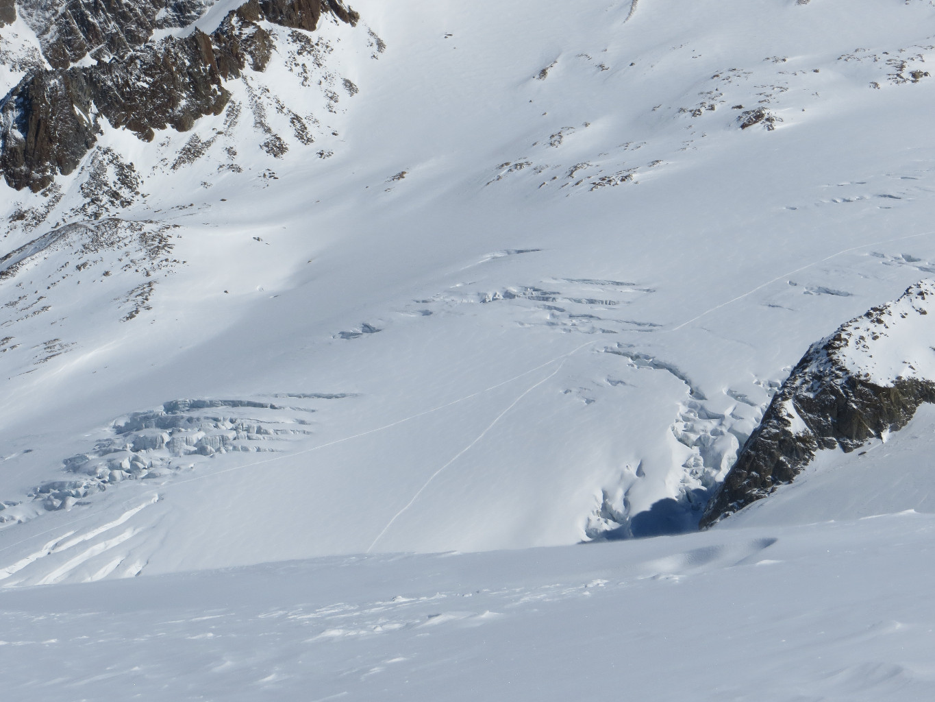 Crevasses on the way to Hintere Schwärze